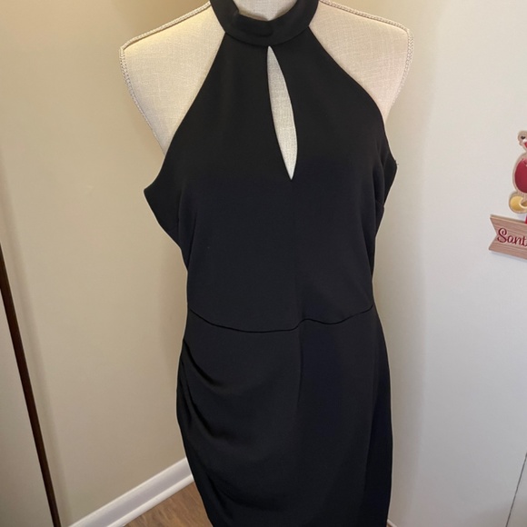 Holiday Dress - Picture 11 of 15